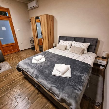 Dorce Apartmani Horgos Екстериор снимка