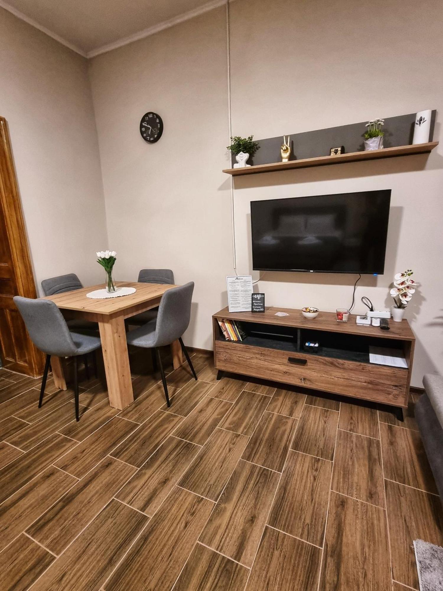 Dorce Apartmani Horgos Екстериор снимка